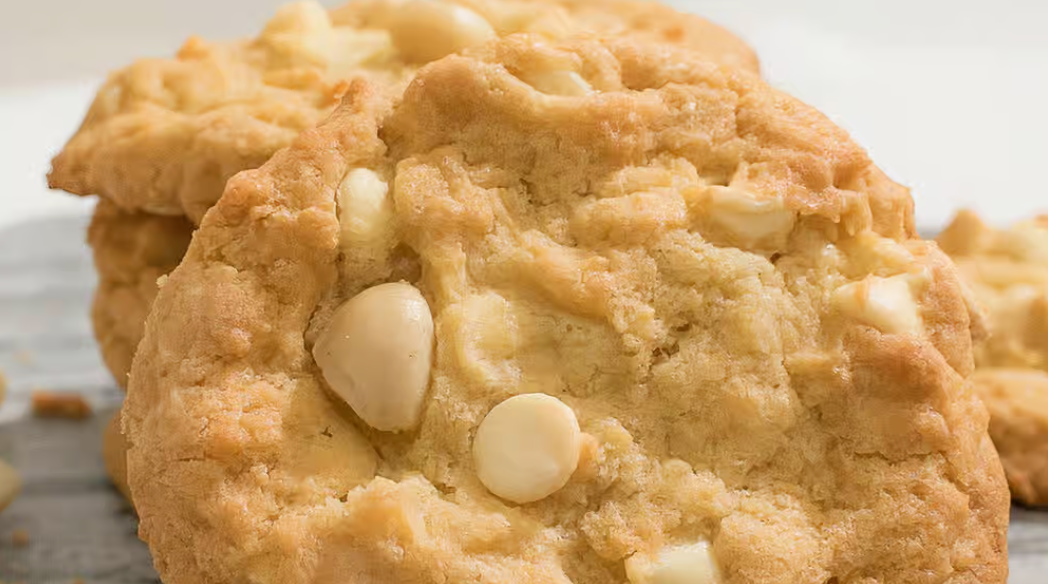 White Chocolate Macadamia Cookie